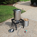 BAYOU CLASSIC® Stainless Steel 32 qt Turkey Fryer 